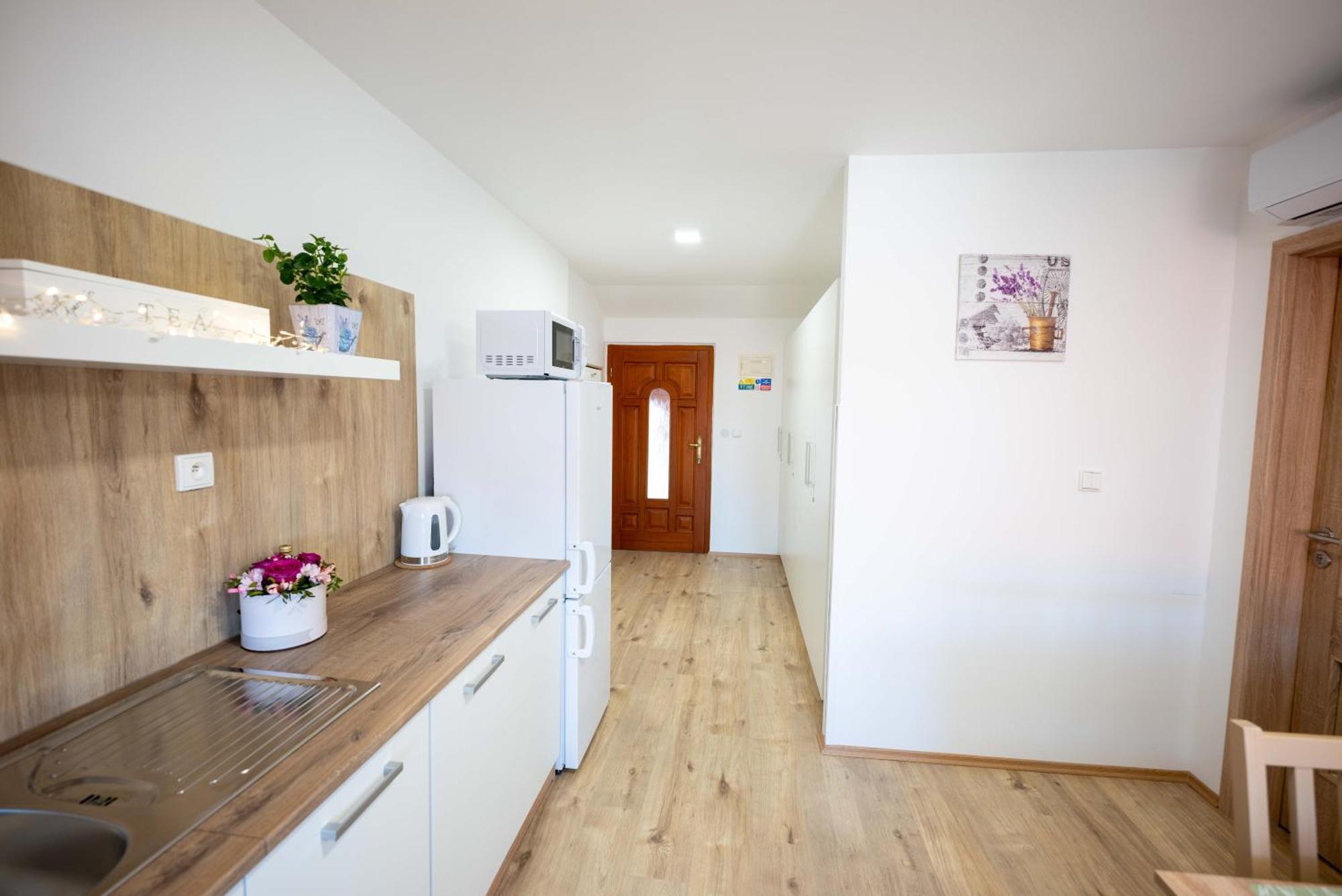 Papi Apartman Valtice Extérieur photo
